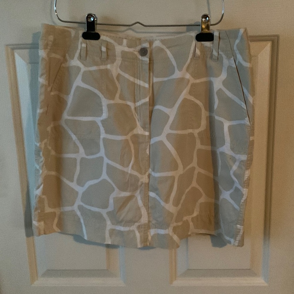 Adorable, giraffe, print mini skirt